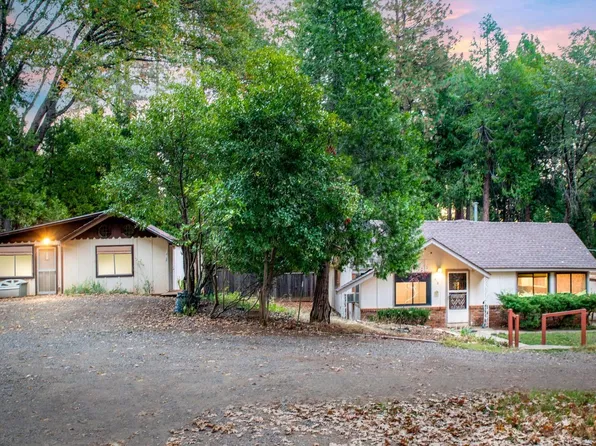 618 Charlene Ln #A, Grass Valley, CA 95945