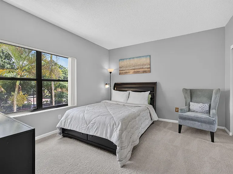 500 Uno Lago Dr #201 — Photo 30