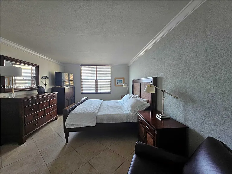 2501 S Ocean Dr #411 — Photo 9