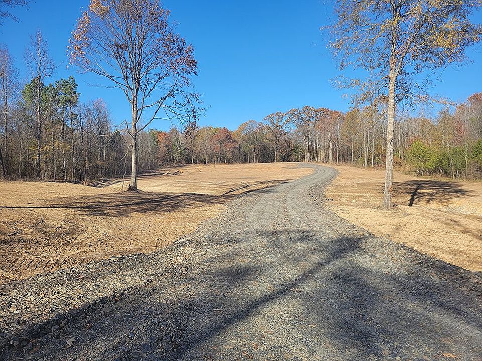 1st image of 274 Sabrina St