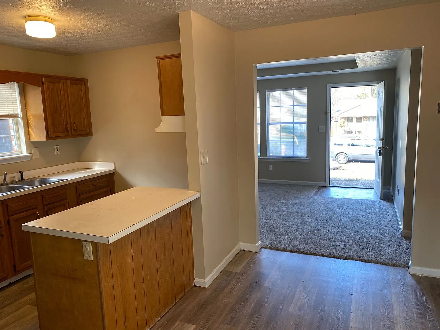 Okolona Home — Photo 2