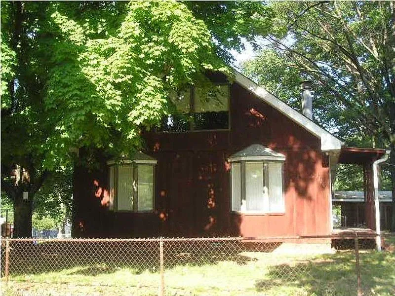 3320 Baker Ave photo 1