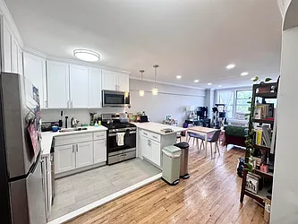 495 East 7th Street, #5W