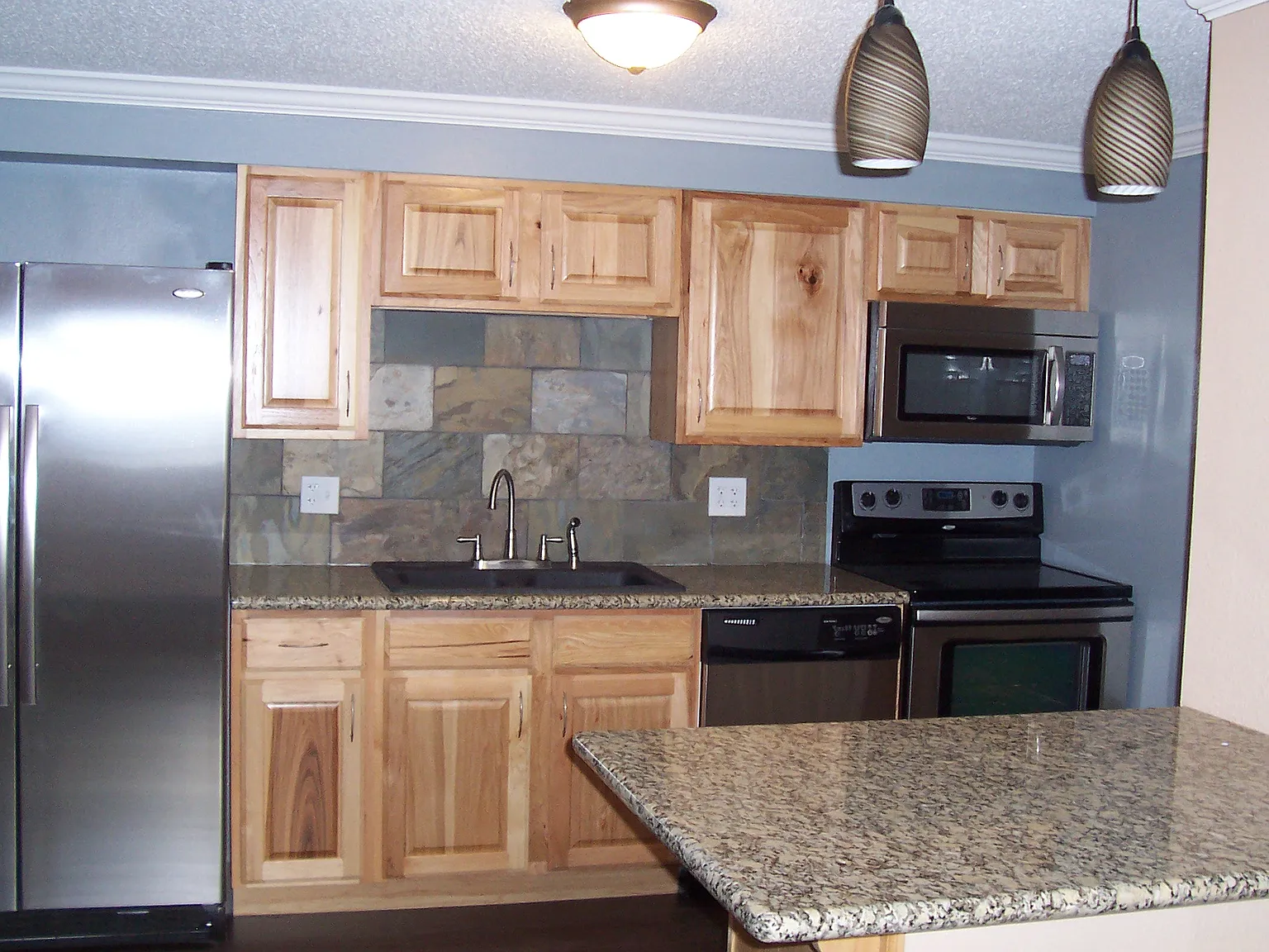 1 bed, 625 sqft, $1,245 — Photo 1