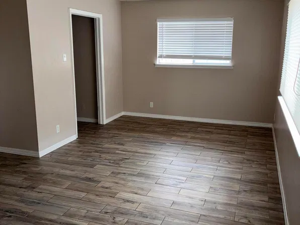 1278 Sunburst Dr, El Paso, TX 79925