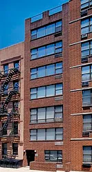421 East 76th Street in Lenox Hill