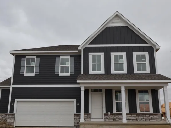 74 Banyan Dr, Lewis Center, OH 43035