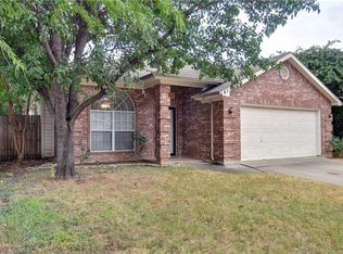 8732 Pedernales Trl, Fort Worth, TX 76118