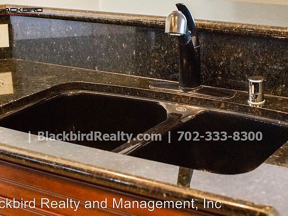 5th image of 7429 Bugler Swan Way