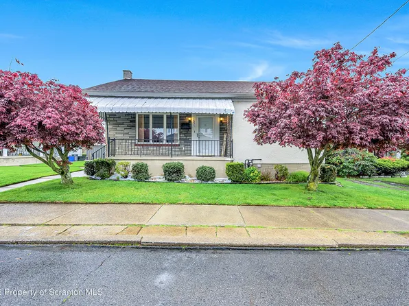 421 Mary St, Old Forge, PA 18518