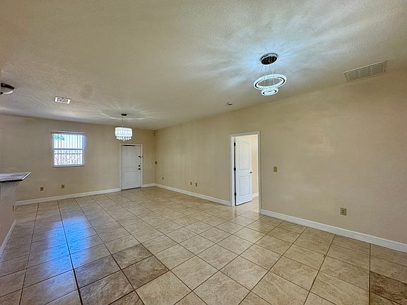5th image of 181 Del Monte St NE