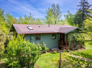 3994 Hoff Rd, Bellingham, WA 98225