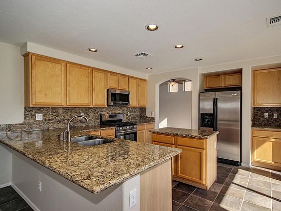 3rd image of 233 W Raven Dr