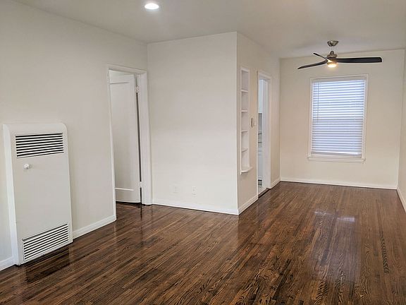 4th image of 11510 Cumpston St #8