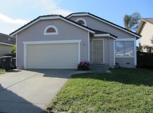 932 E Atlantic Ave, Fairfield, CA 94533