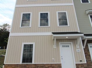 101 Willowstone Ct, Harrisonburg, VA 22801