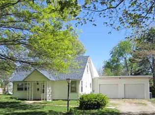 410 Oak St, Delavan, IL 61734
