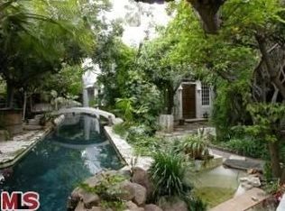 742 N Sycamore Ave, Los Angeles, CA 90038