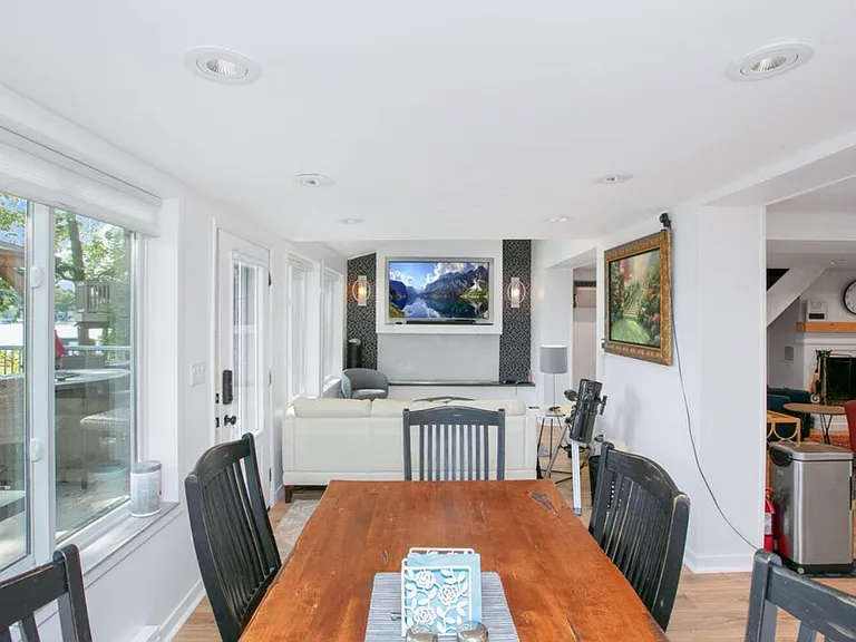 17437 Lakeview Dr — Photo 34