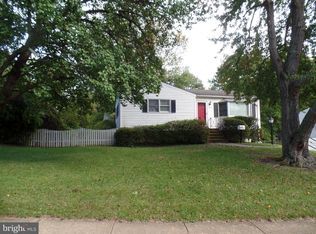 1813 Olney Rd, Falls Church, VA 22043