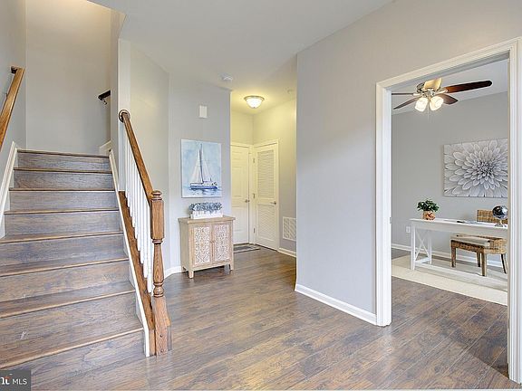 3rd image of 116 Anthony Ln