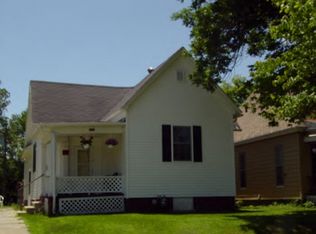 913 E Cleveland Ave, Decatur, IL 62521