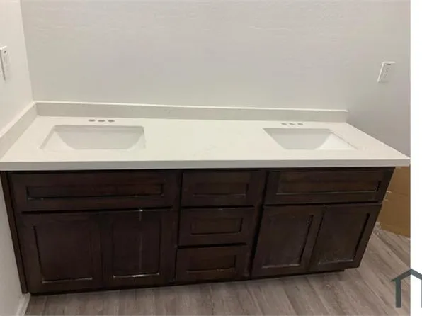 2928 E Roeser Rd APT 1, Phoenix, AZ 85040