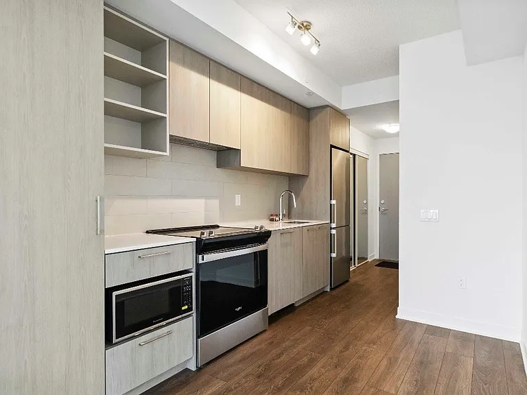 260 Malta Ave — Photo 1