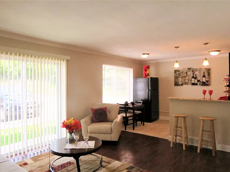 4318 Walker Ln — Photo 26