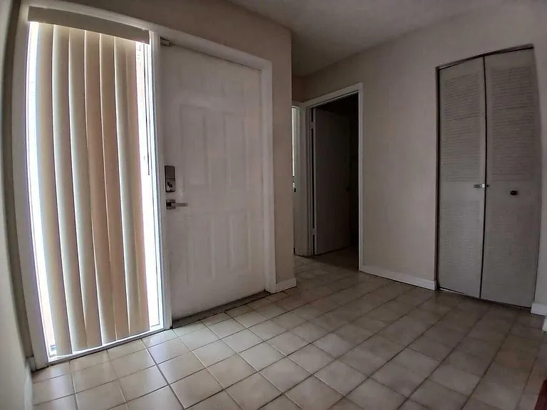 1731 Shoreside Cir — Photo 23