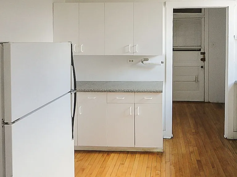 3925-33 N. Keeler — Photo 20