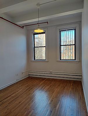 3rd image of 279 Greene Ave APT 4