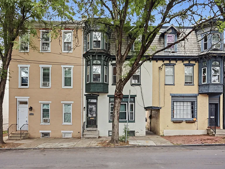 113 King St #2 — Photo 1
