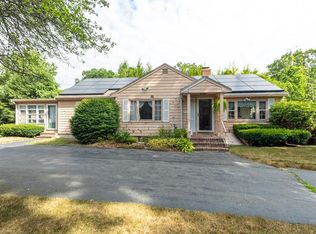 11 N Winnifred Rd, Brockton, MA 02301