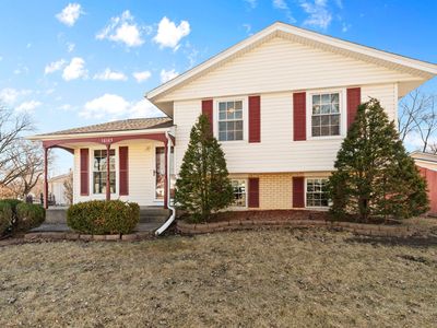 16165 92nd Ave, Orland Hills, IL, 60487