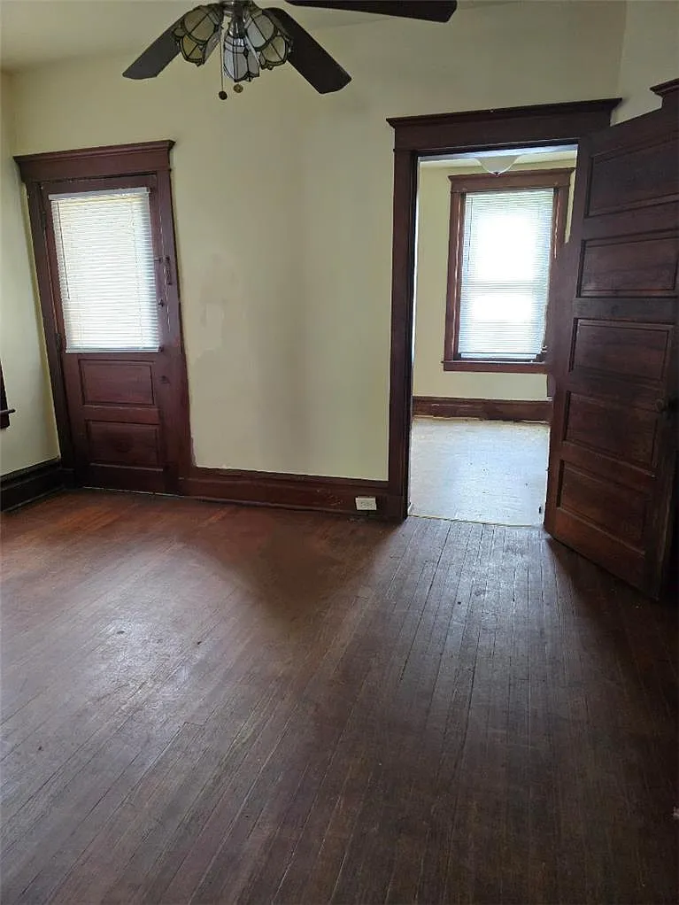4 bed, 1668 sqft, $1,990 — Photo 3