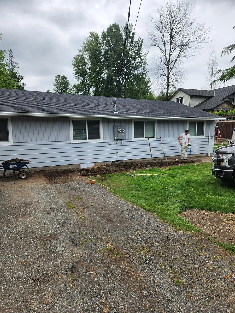 Building Photo - 414 Nellis Rd #416