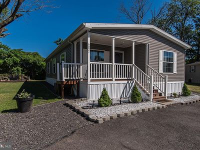 6024 Falmont Dr, Morrisville, PA, 19067