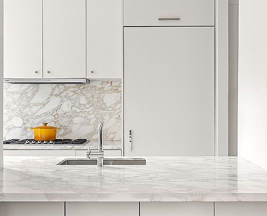 2nd image of 107 W 82nd St APT 3D