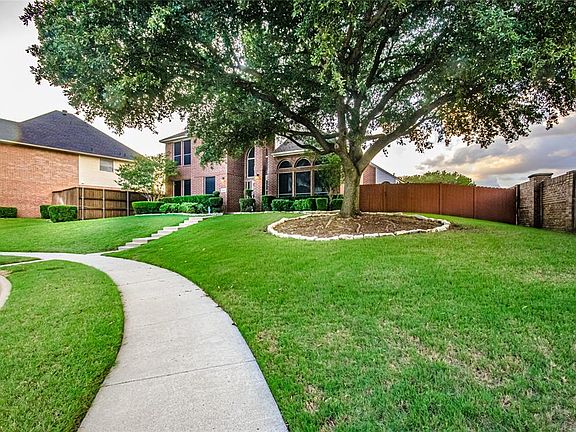 3rd image of 4701 Tory Hill Ct