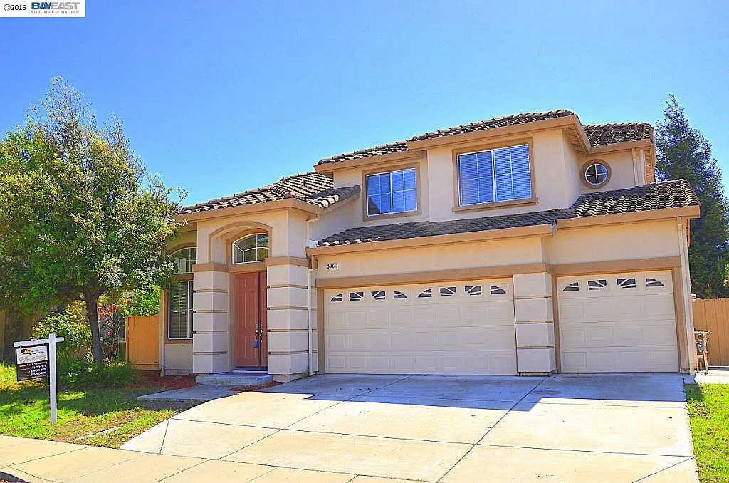 34464 Valley Oaks Loop photo 1