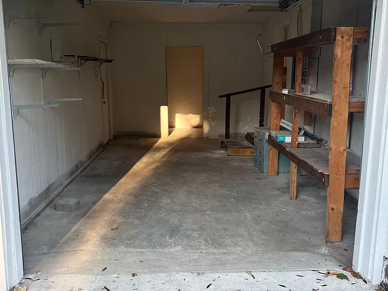 111 Perrin Ave — Photo 9