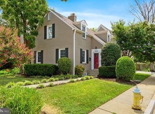 3530 6th St S, Arlington, VA 22204