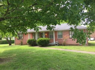 3801 Crouch Dr, Nashville, TN 37207