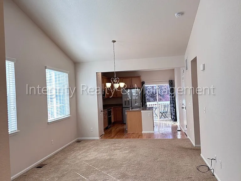 3762 Cadence Dr — Photo 6