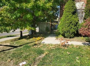 700 Peter Robertson Blvd #2, Brampton, ON L6R 1L6