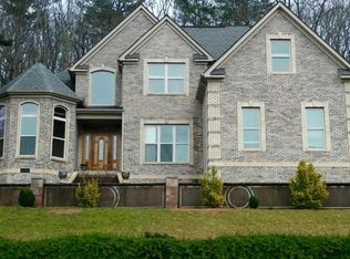 8838 Winterberry Ln, Chattanooga, TN 37421