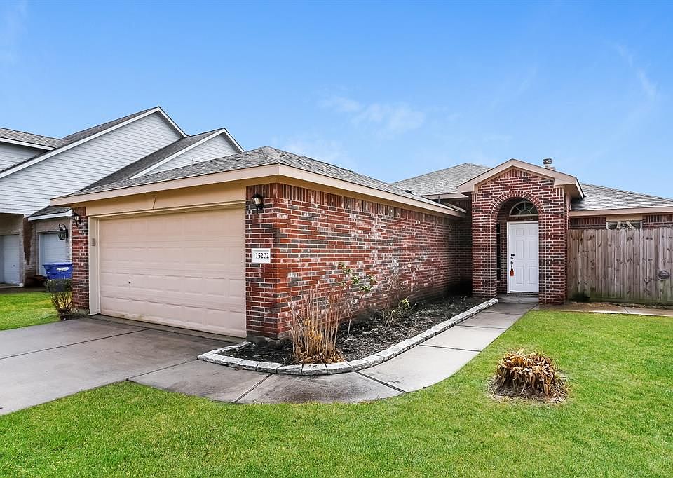15202 Arnold, Cove, TX 77523 Zillow