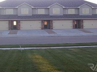 9232 Norma Trl UNIT 3, Sioux Falls, SD 57106