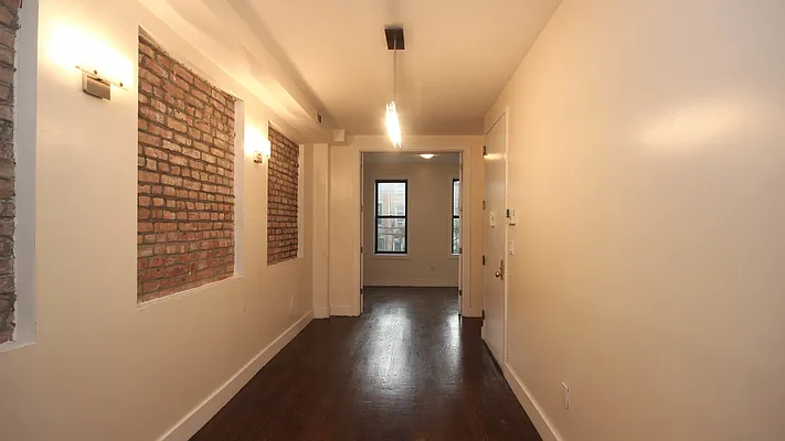 Rented by Nooklyn NYC LLC | media 13